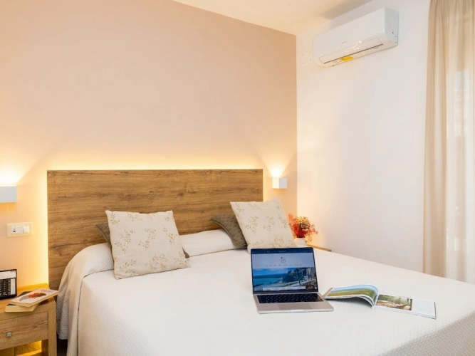 1 Bedroom Deluxe Double room