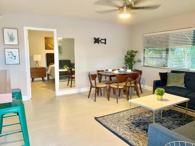 1 Bedroom Apartment