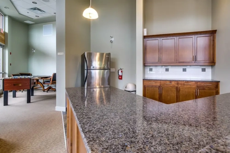 1 Bedroom Deluxe Apartment with balcony and with mountain view