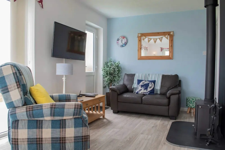 Stunning 3-bed Cottage in Lowestoft
