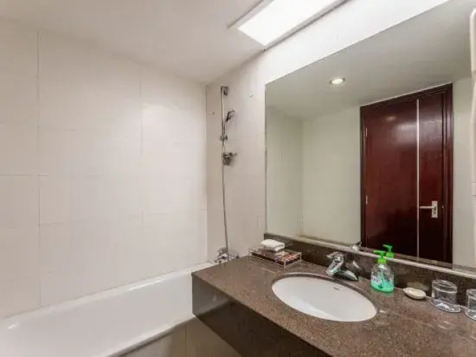Jiangxi Bailu Hotel