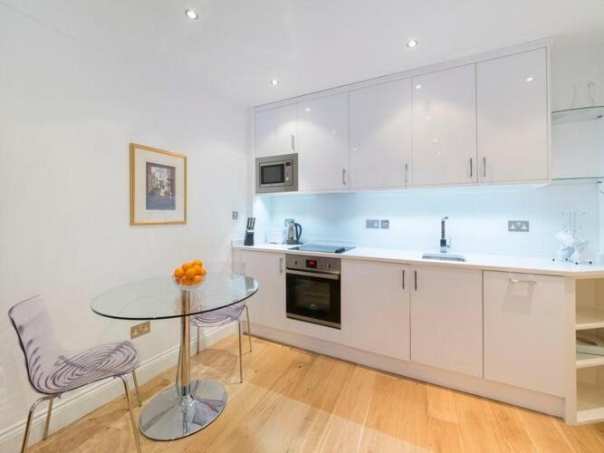 Nell Gwynn Chelsea Accommodation Hotel Overview