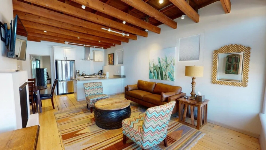 AF: Chama Casita