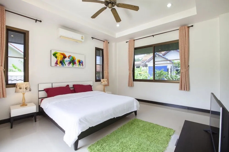 Pool Villa 3 Bedrooms Mountain View