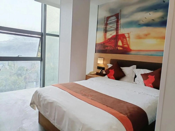 junyi Hotel