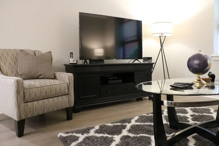 Remarkable One Bedroom Suite