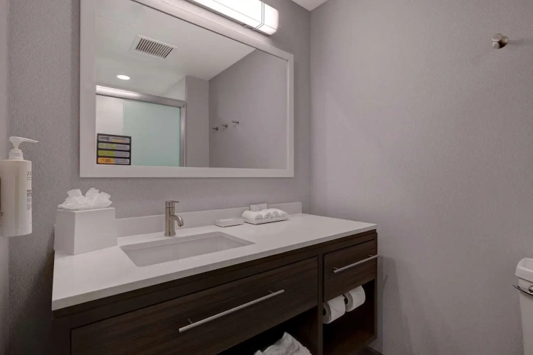 Quadruple Suite