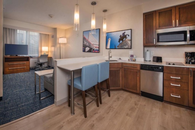 1 Bedroom Double Suite with view