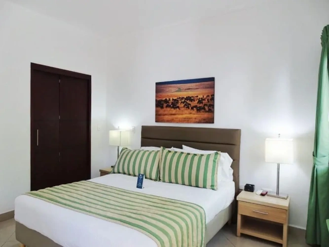 Standard Quadruple room with view