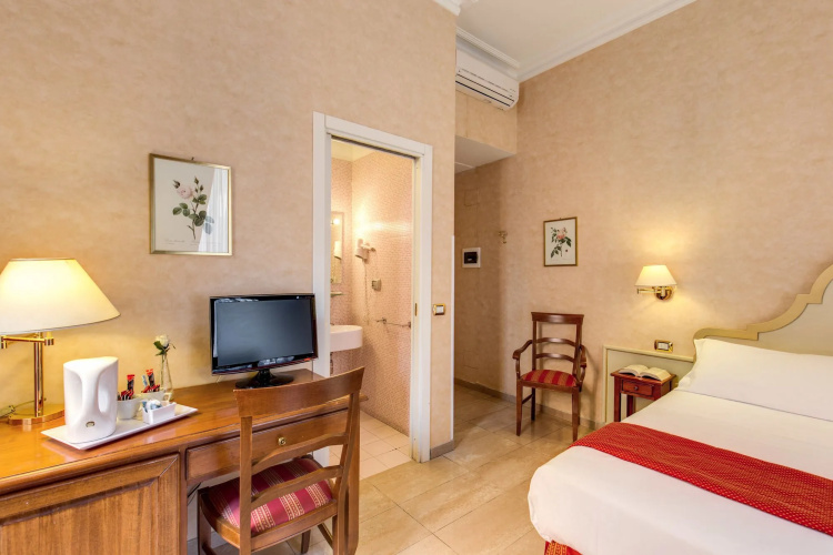 Manin Suites