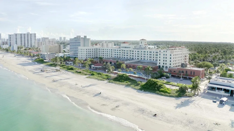 521 Studio Hollywood Beach