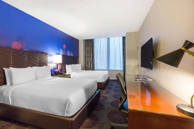 The Chicago Hotel Collection: Magnificent Mile photo 13