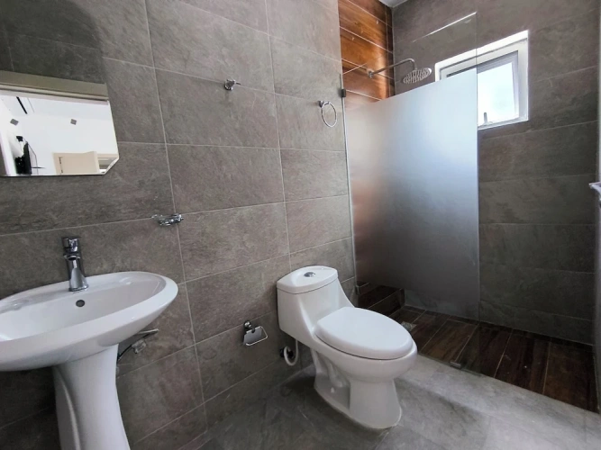 2 Bedrooms Comfort Apartment with city view