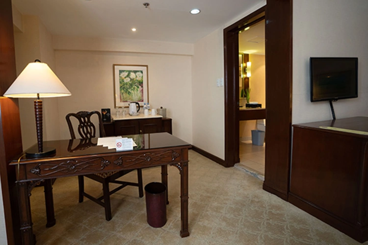Deluxe Suite