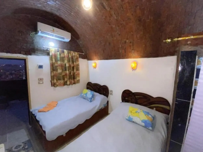 Captain Guest House