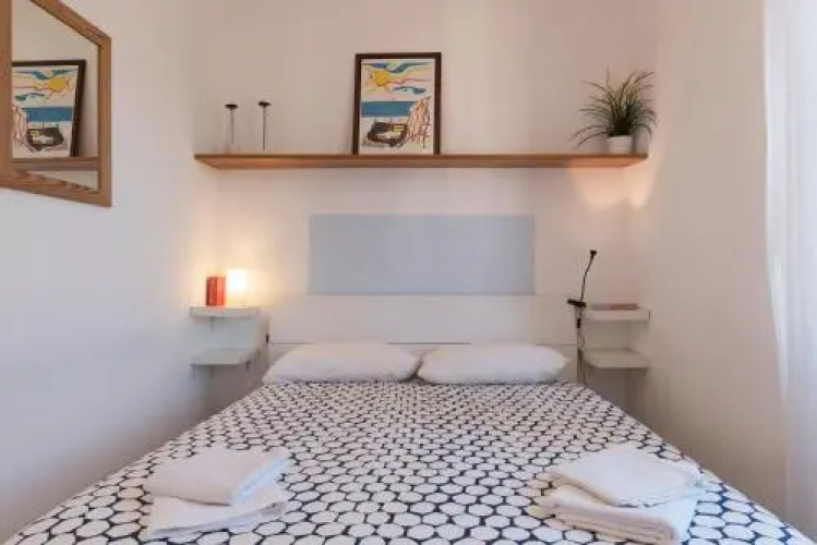 Eroi Apartment - Charme Homes