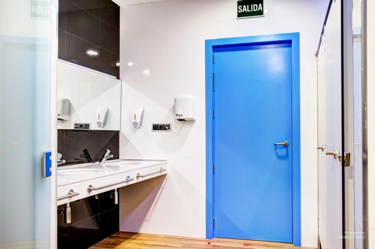 Urban Youth Hostel