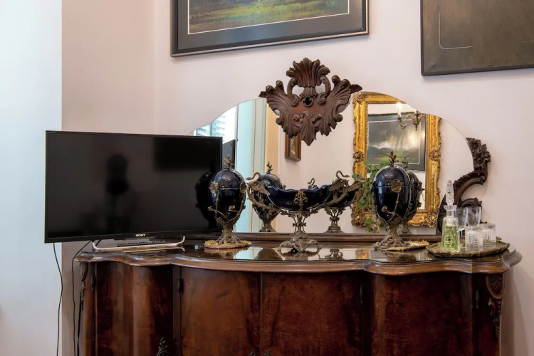 Royal Heritage Apartment in Split Center