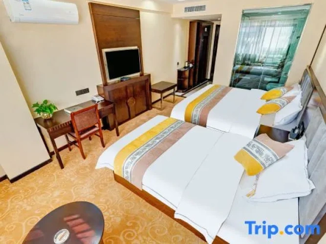 Deluxe Family room