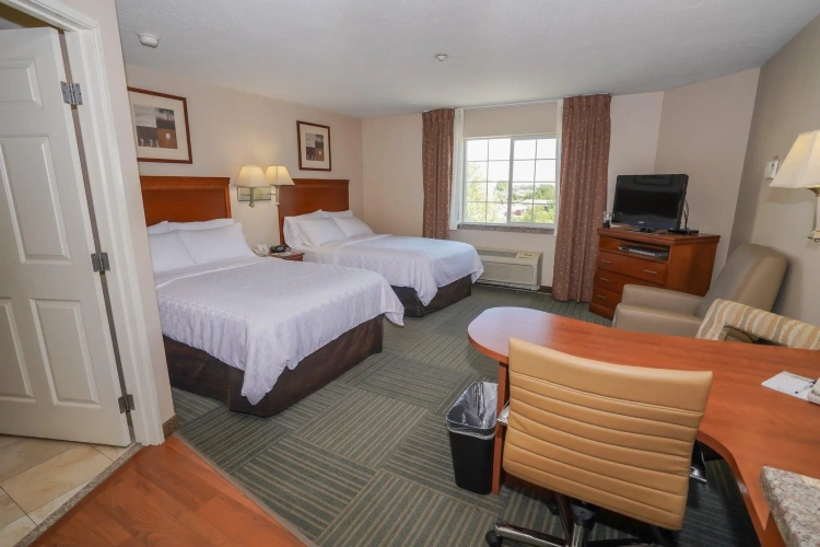 Quadruple Suite