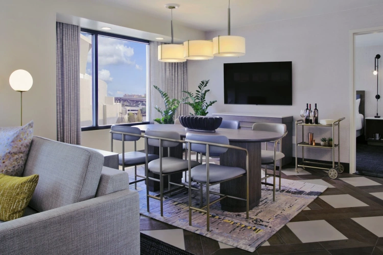 Double Suite