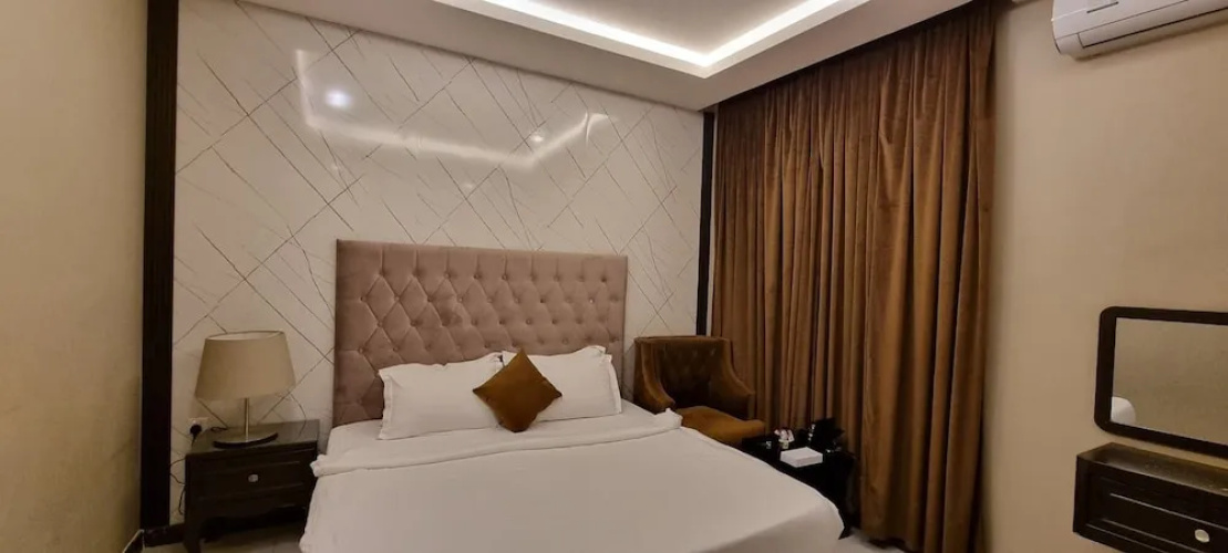 Riyadh Ronza Nanis Hotel
