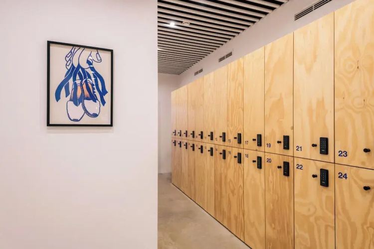 Colo Colo. The Smart Hostel Valencia