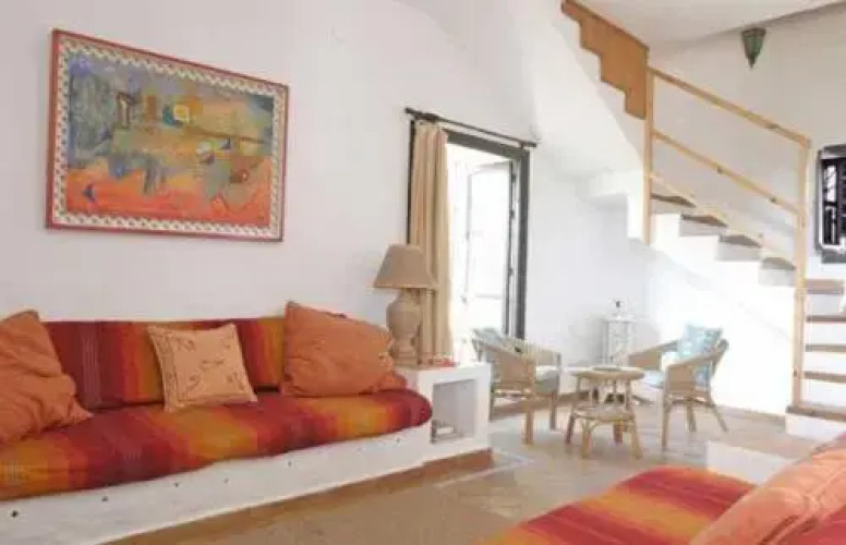 Casas Karen