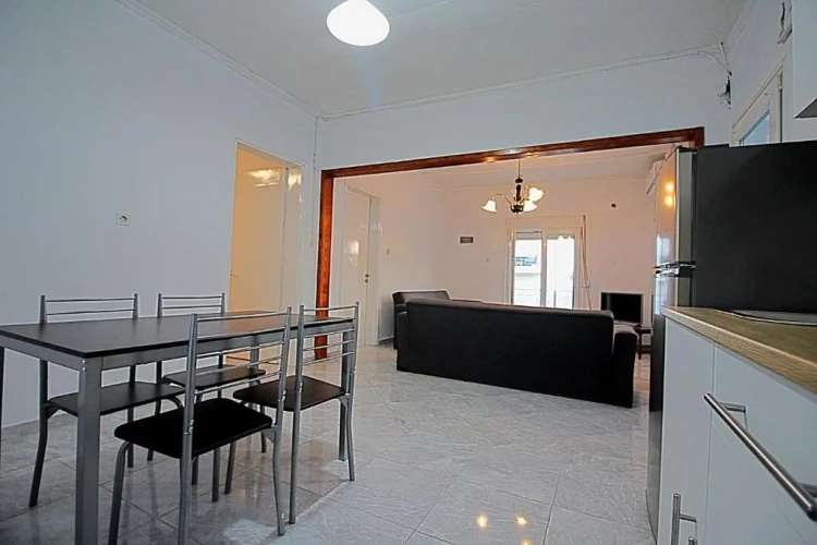 2 Bedrooms Cottage