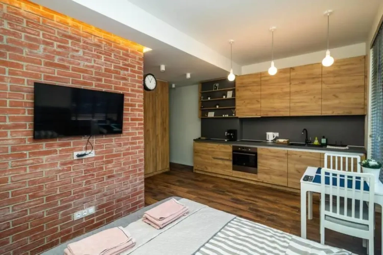 1 Bedroom Apartment