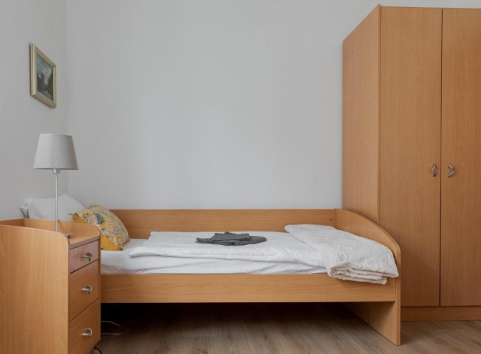 2 Bedrooms Apartment