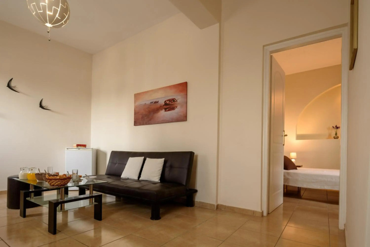 Moonlight Apartments & Suites