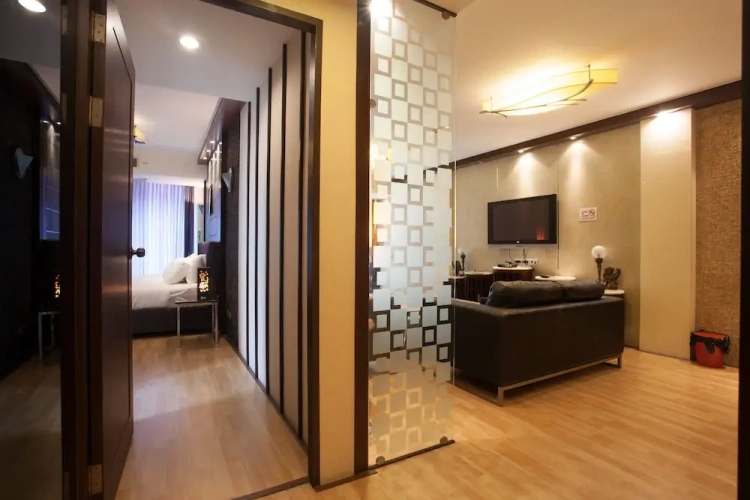 2 Bedrooms Apartment with balcony