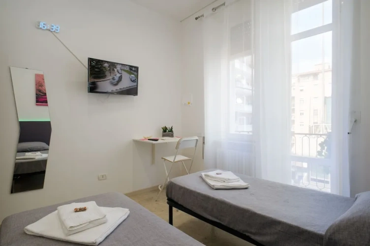 Standard Twin room