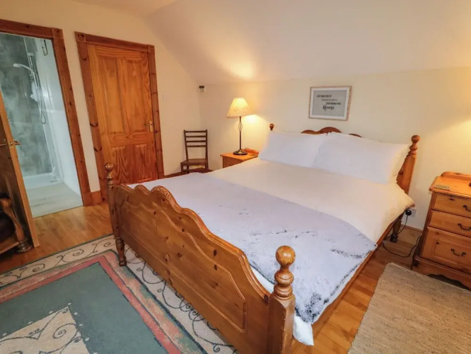 Tudor Lodge