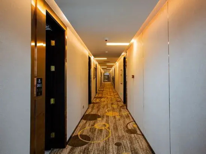 Rose Holiday Hotel