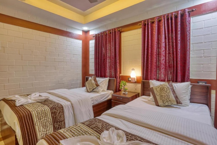 Superior Twin room