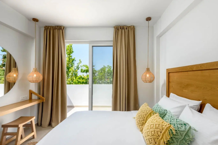 Absolute Kiotari Resort