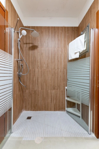 Stylish & Cozy Seaview Vacation APT