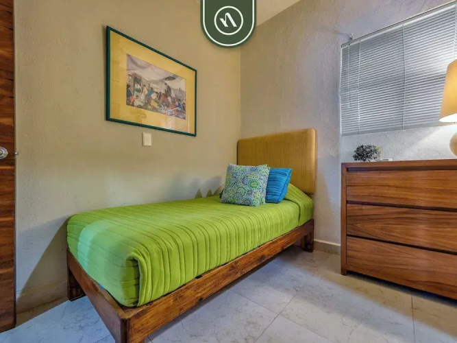 Oceanview 4 BR Condo - Pool - Beach - Terrace