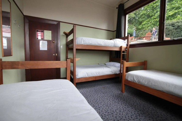 Manor House Backpackers