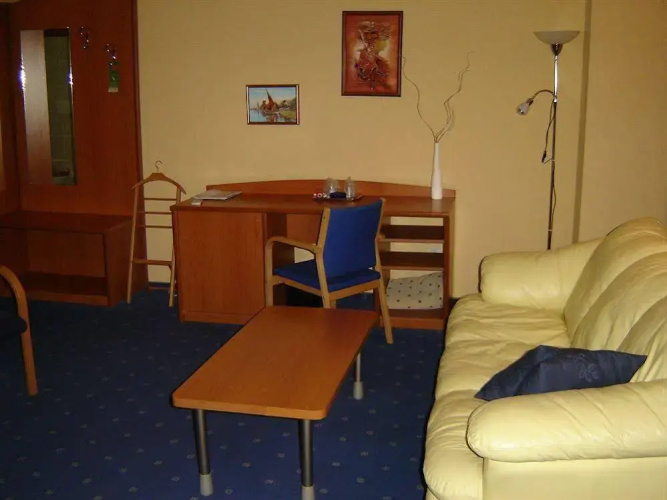 Hotel Millenium