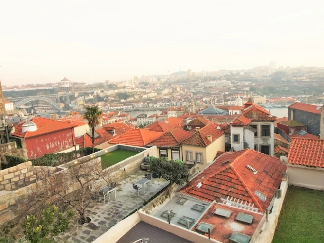1 Bedroom Apartment with balcony and with river view