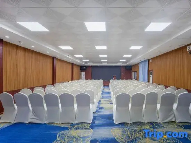 Minzu Hotel