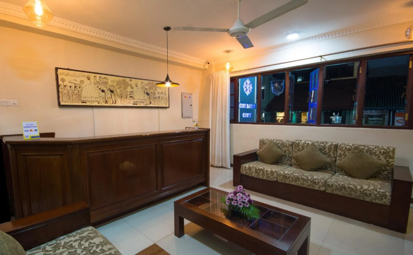 Ceyloni City Hotel