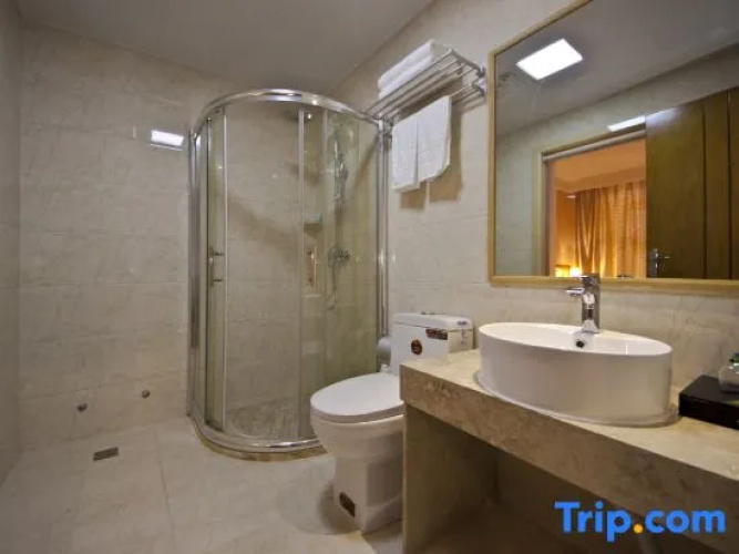 Faili Hot Spring Holiday Hotel