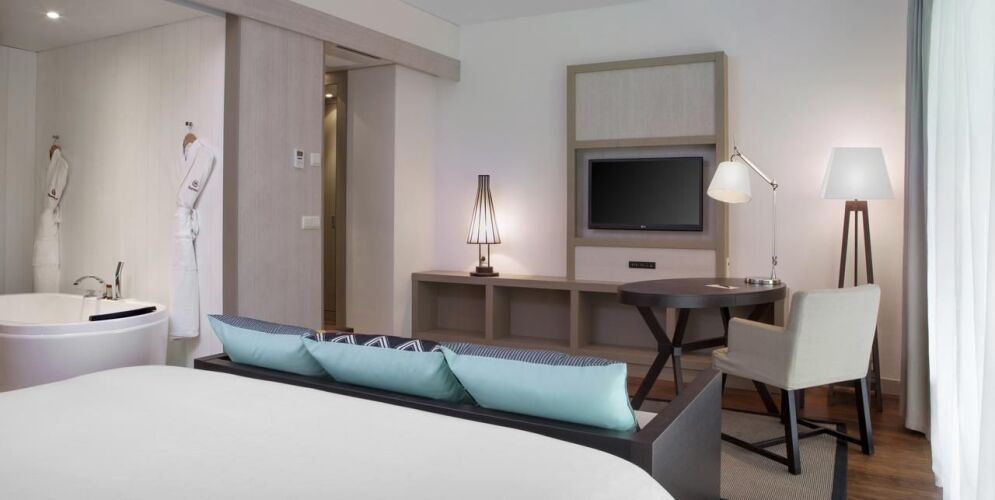 Sheraton New Caledonia Deva Spa & Golf ResortOver view