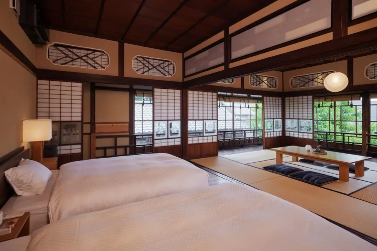 Grand Quadruple room