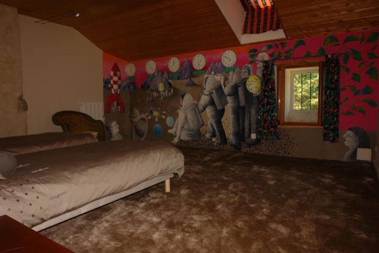 Standard Triple room