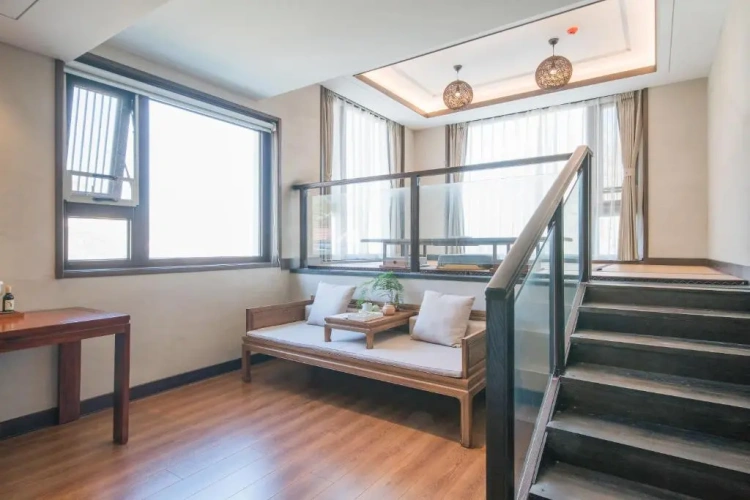 1 Bedroom Suite